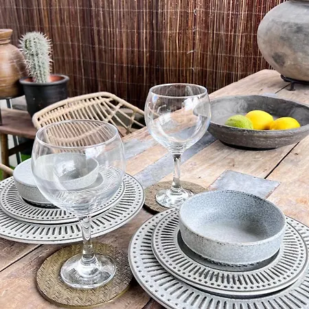 Casa Boutique Luxury Yumbo بيت للعطل بلايا ديل إنغلز