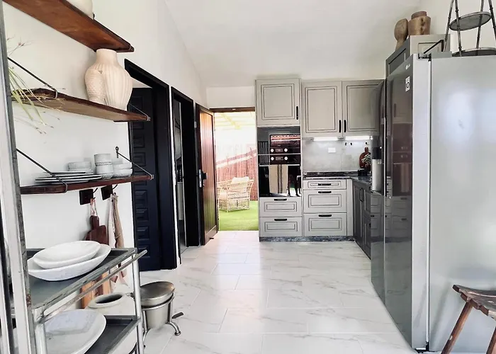 بيت للعطل Casa Boutique Luxury Yumbo بلايا ديل إنغلز